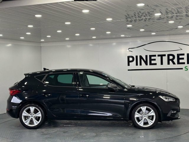 Seat Leon 1.5 Tsi Evo Fr Hatchback Euro 6 HK22URM Black #4