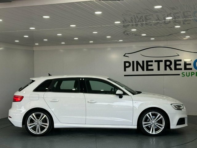 Audi A3 1.4 Tfsi Cod S Line Sportback Eu CV17HXC White #4