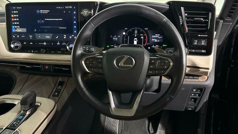 Lexus LM 350H 2.5 White #8