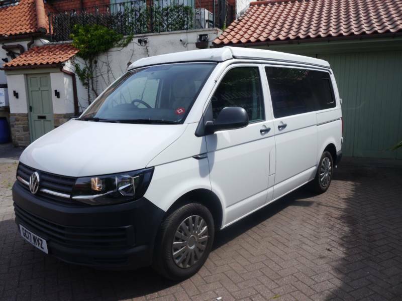 Volkswagen Transporter 2.0 Tdi Bmt 102 Startline Van Euro 6 - 2017 17 GC17MYZ White #3