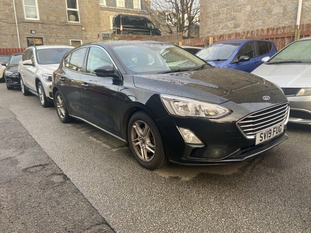 Ford Focus Ecoboost Zetec Hatchback SV19FUG Black #4