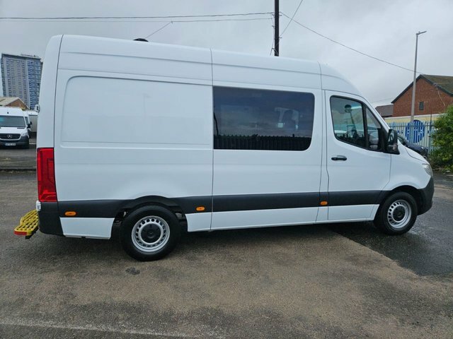 Mercedes-Benz Sprinter 2.1 314 Cdi Progressive Mwb Crewcab Welfare L2 H2 YB70UXD White #4