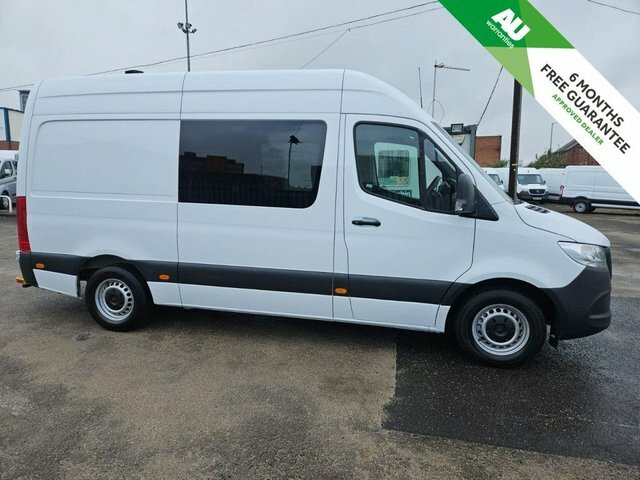 Mercedes-Benz Sprinter 2.1 314 Cdi Progressive Mwb Crewcab Welfare L2 H2 YB70UXD White