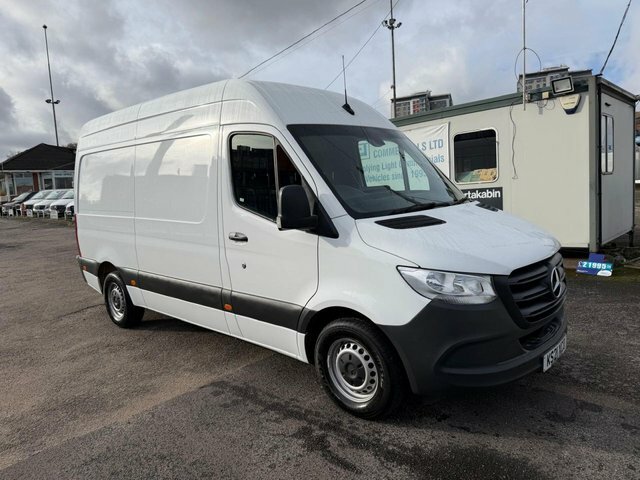 Mercedes-Benz Sprinter 2.0 315 Cdi Progressive Mwb G-tronic Rwd L2 H2 150 White