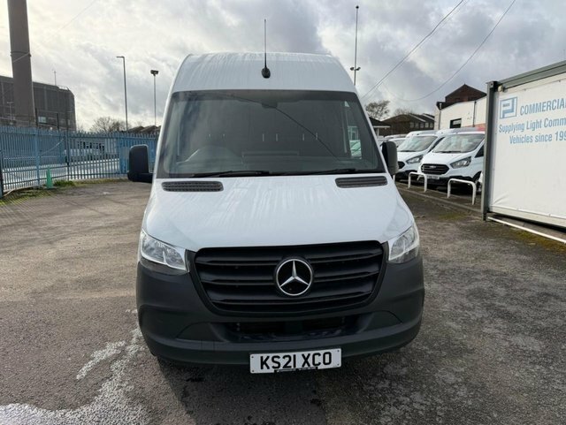 Mercedes-Benz Sprinter 2.0 315 Cdi Progressive Mwb G-tronic Rwd L2 H2 150 White #5