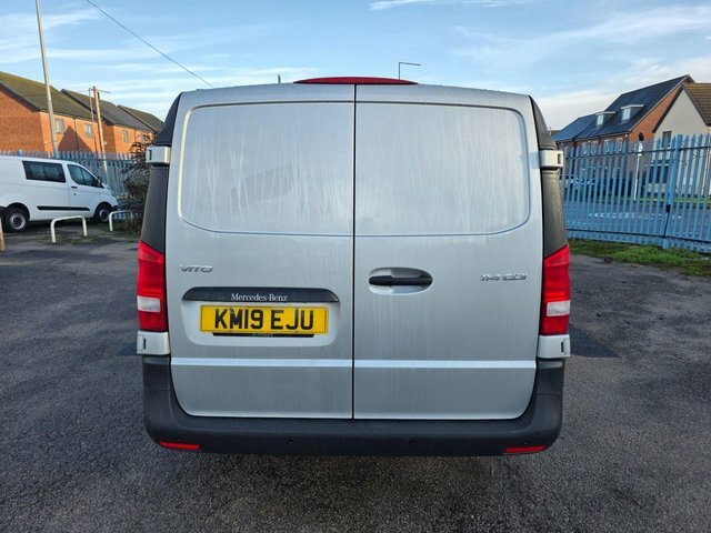 Mercedes-Benz Vito 2.1 114 Cdi Bluetec Lwb Rwd L2 136 Bhp Euro 6 KM19EJU Silver #5