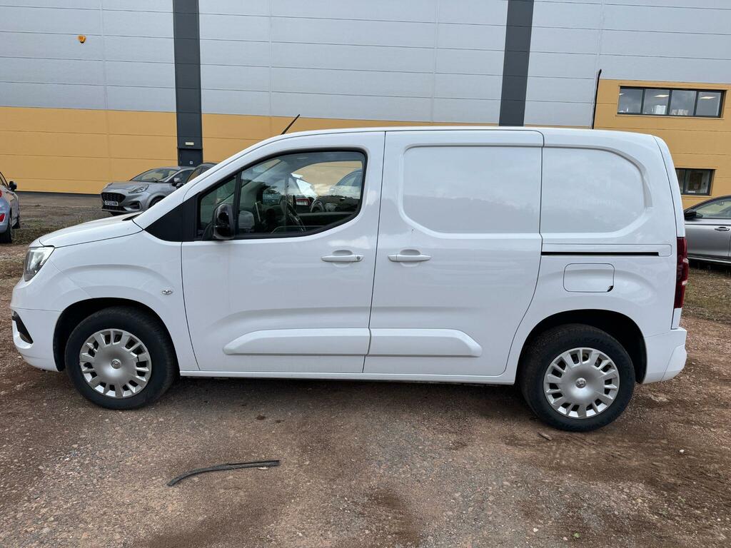 Vauxhall Combo 1.5 Turbo D 2300 Pro L1 H1 Euro 6 Ss DY73YBM White #4