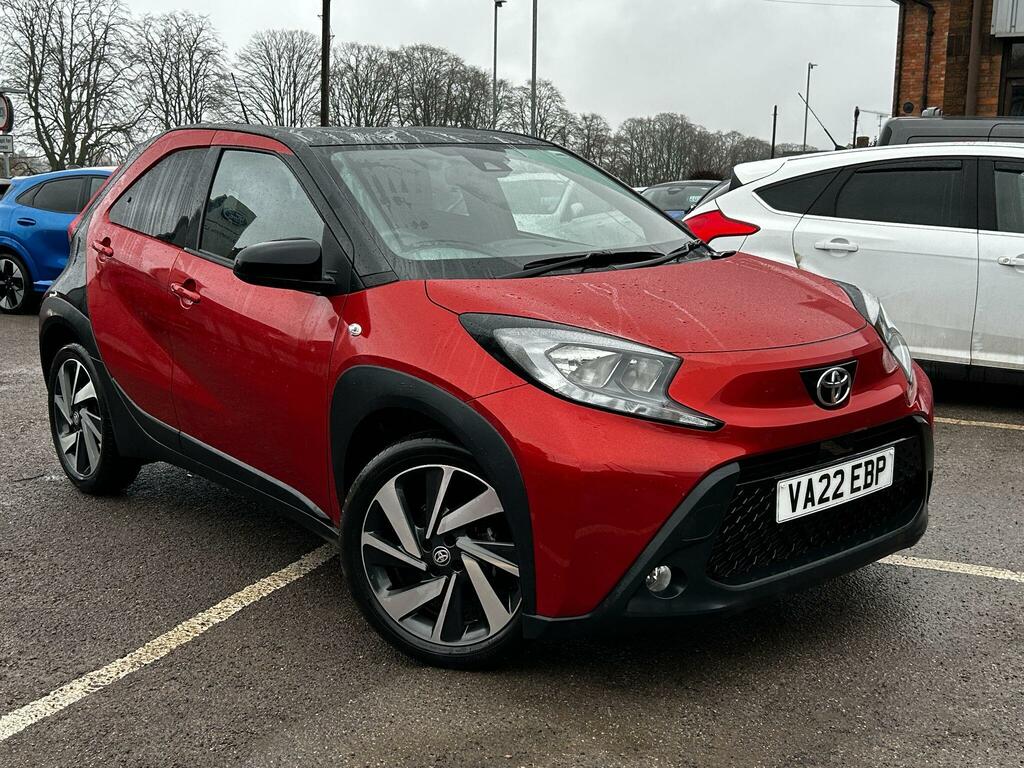 Toyota Aygo X 1.0 Vvt-i Edge X-shift Euro 6 Ss Red
