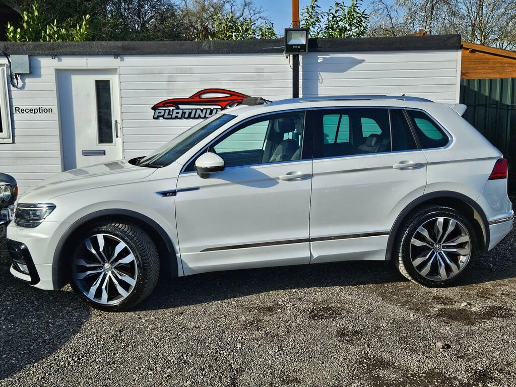 Volkswagen Tiguan 2.0 Tdi Bluemotion Tech R-line Dsg 4Motion Euro 6 MF17XZA White #3
