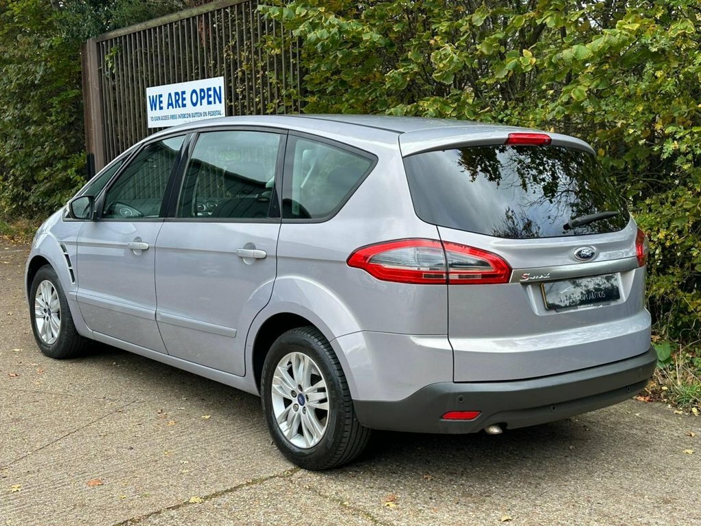 Ford S-Max 2L Zetec Silver #5