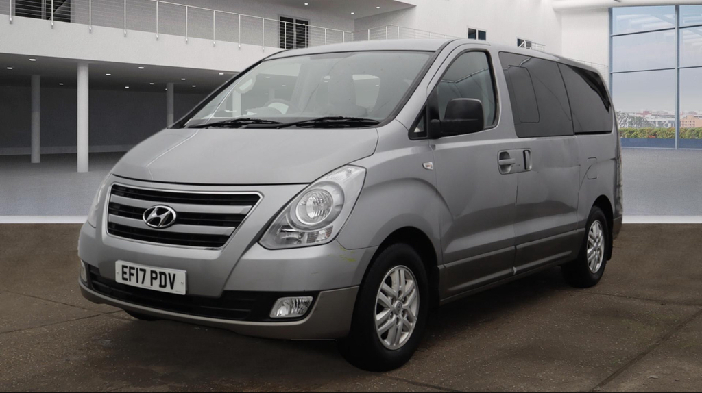 Hyundai I800 Crdi Se 8 Seater Silver #2