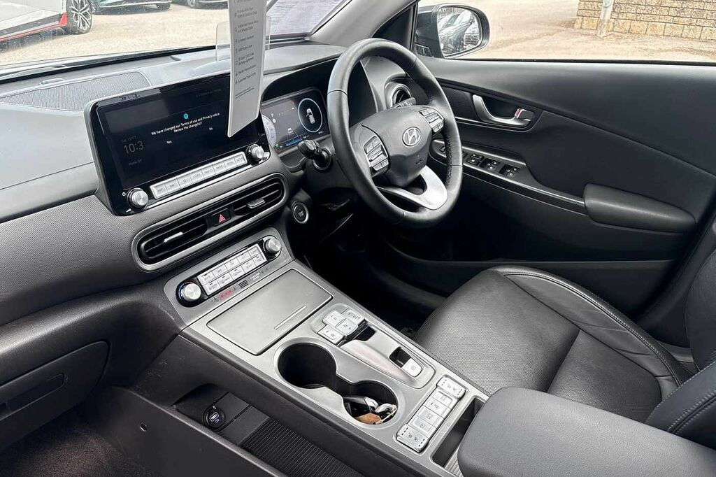 Hyundai Kona 150Kw Ultimate 64Kwh MT73VEF Black #2