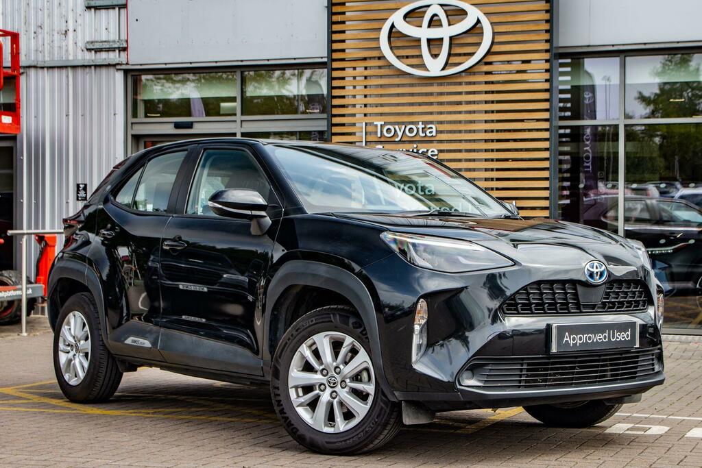 Toyota Yaris Cross 1.5 Vvt-h Icon E-cvt Euro 6 Ss Black