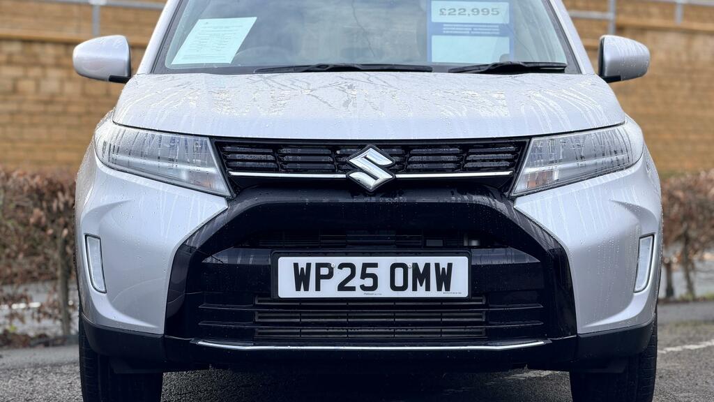 Suzuki Vitara 1.4 Boosterjet Mhev Motion WP25OMW Silver #2