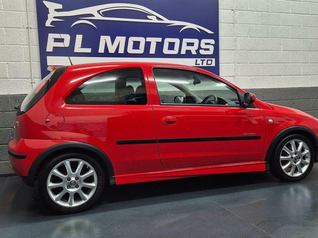 Vauxhall Corsa 1.4I 16V Exclusiv Red #5
