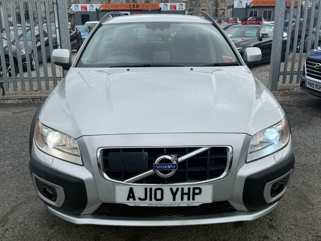 Volvo XC70 2.0 Xc70 Se Luxury D3 Silver #2