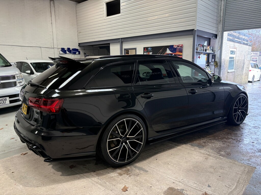 Audi RS6 Avant 4.0 Tfsi V8 Performance- Tiptronic Quattro- Black P60CCR #3