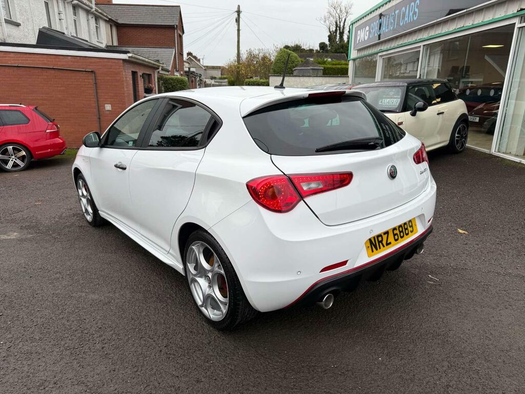 Alfa Romeo Giulietta 2.0 Jtdm-2 Speciale Euro 6 Ss White #4