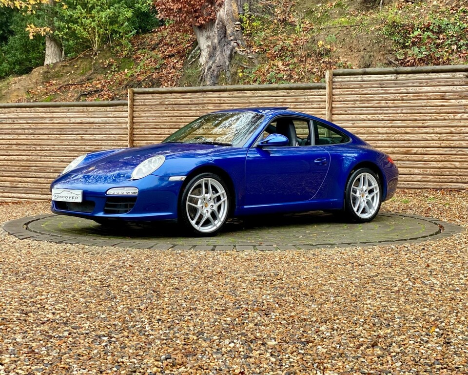 Porsche 911 Coupe Blue