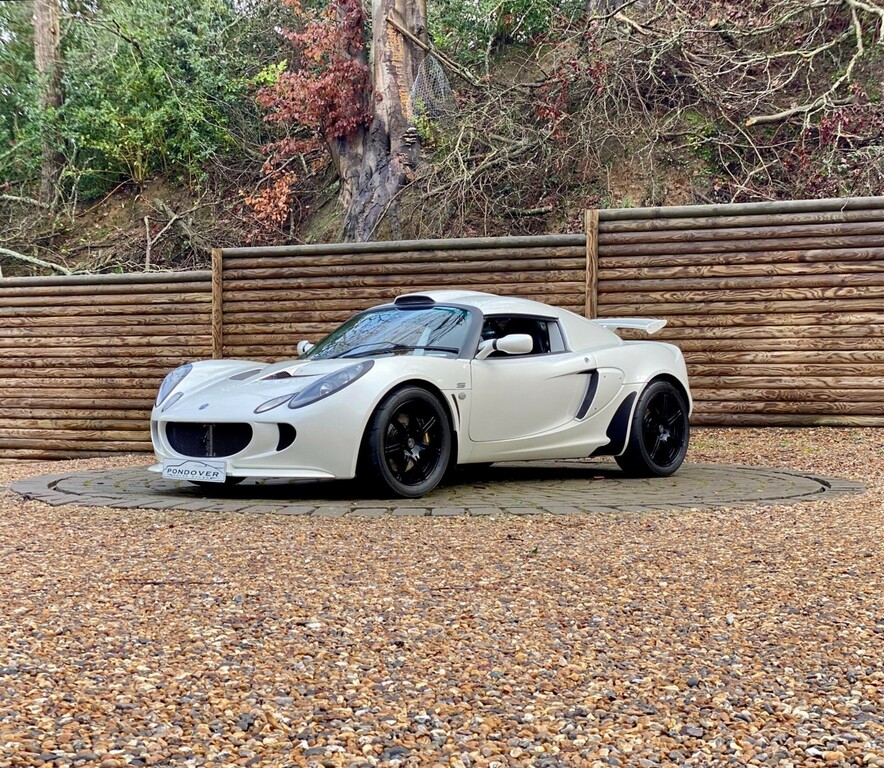 Lotus Exige Coupe Red #4