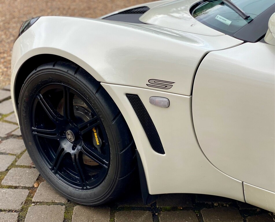 Lotus Exige Coupe Red #83