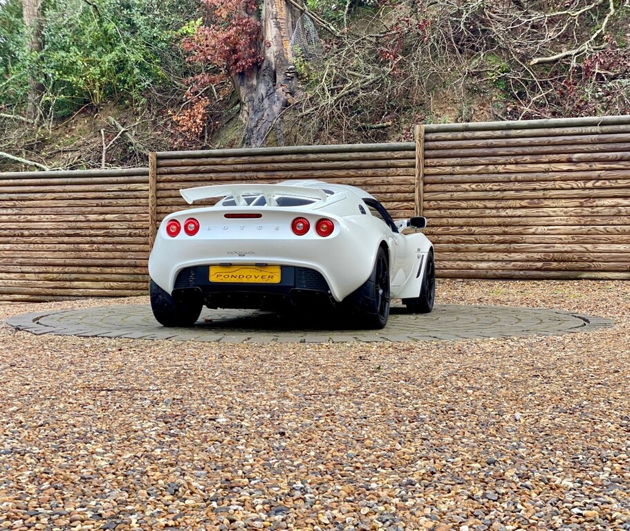 Lotus Exige Coupe Red #20