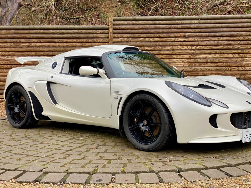 Lotus Exige Coupe Red #68
