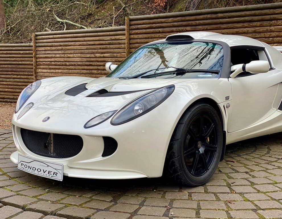 Lotus Exige Coupe Red #69