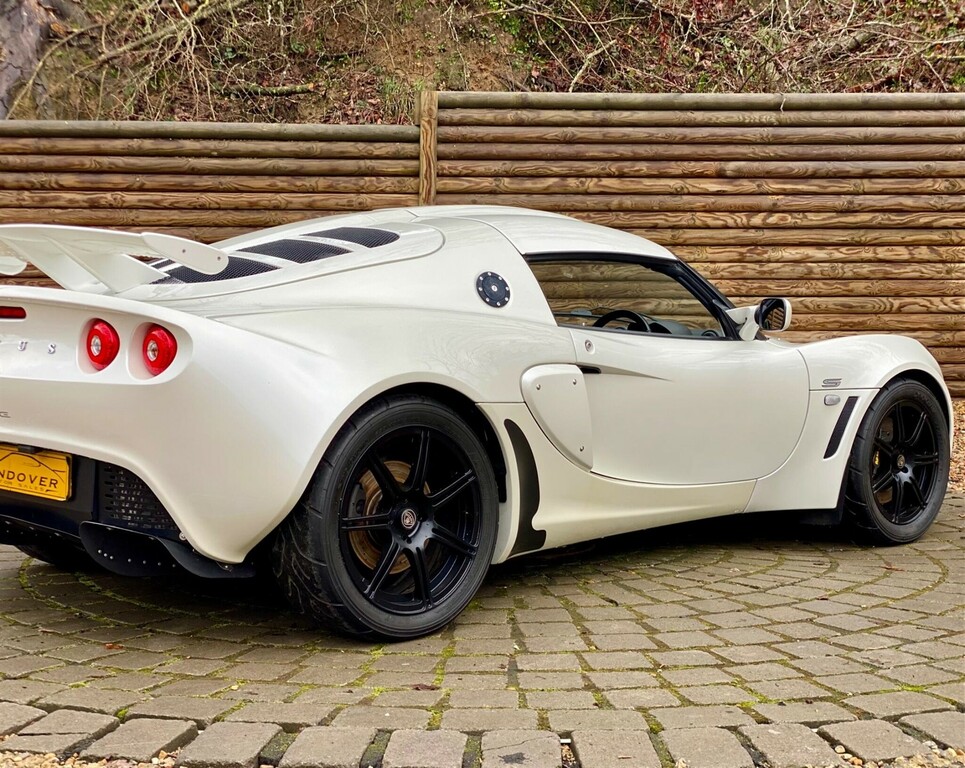 Lotus Exige Coupe Red #67