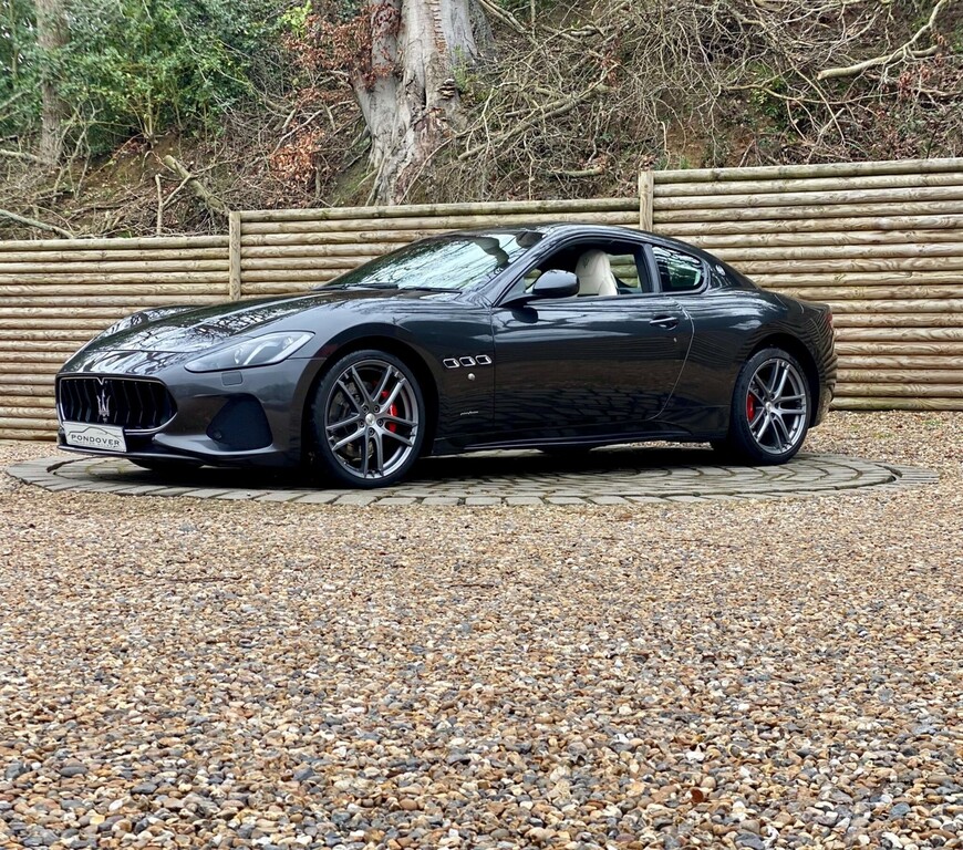 Maserati GranTurismo Coupe Grey