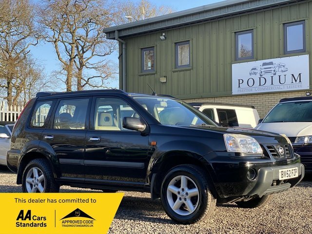 Nissan X-Trail 2.0I Se Green #1