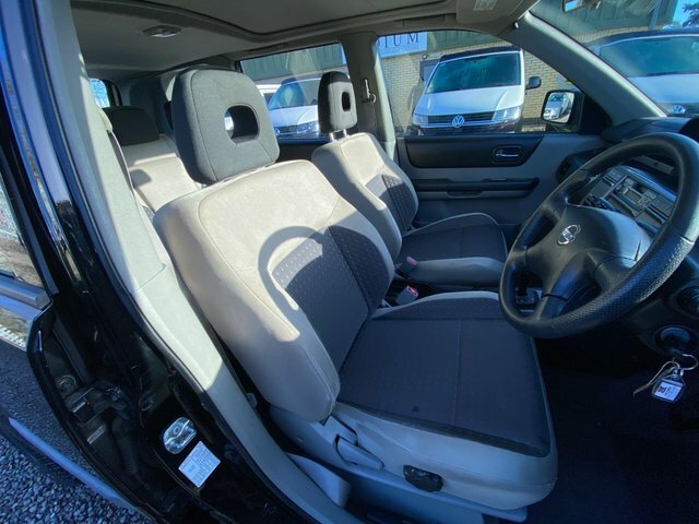 Nissan X-Trail 2.0I Se Green #29