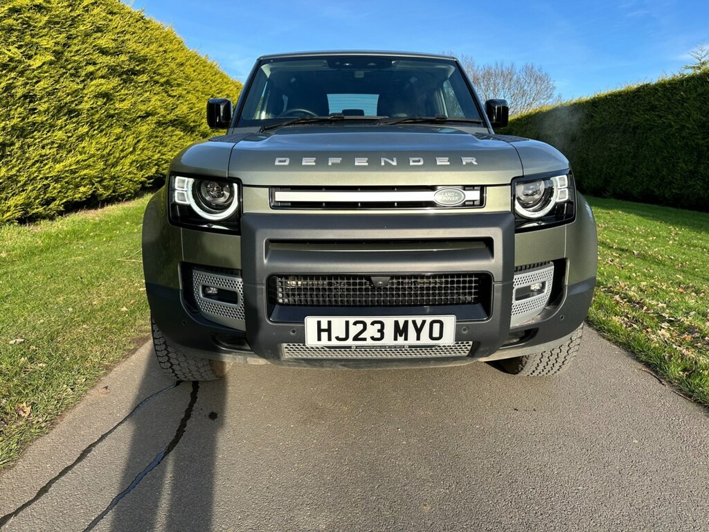Land Rover Defender 90 3.0 D250 Hse 90 HJ23MYO Green #2