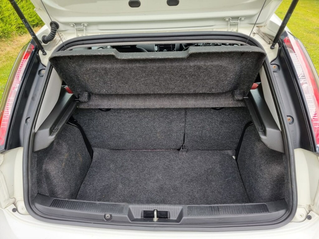 Fiat Punto 1.4 Easy White #2
