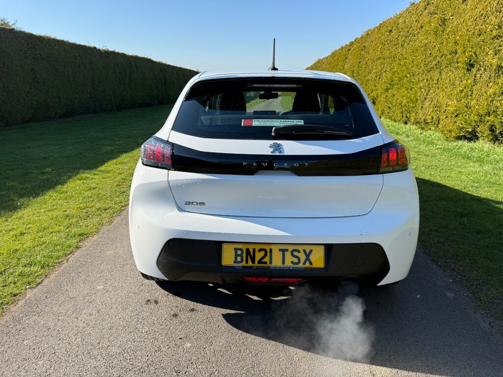 Peugeot 208 1.2 Puretech 100 Active Premium BN21TSX White #5