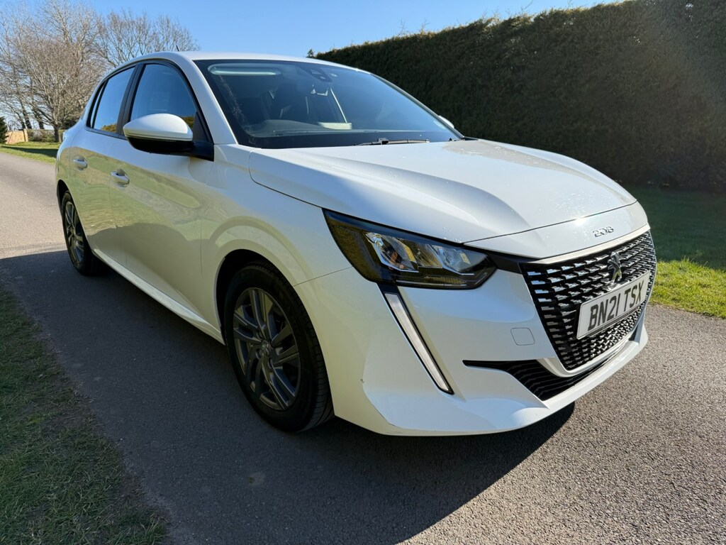 Peugeot 208 1.2 Puretech 100 Active Premium White