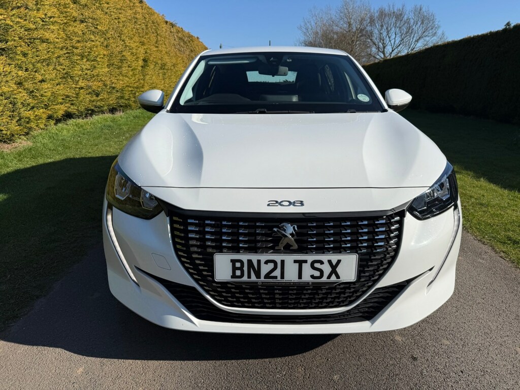 Peugeot 208 1.2 Puretech 100 Active Premium BN21TSX White #2