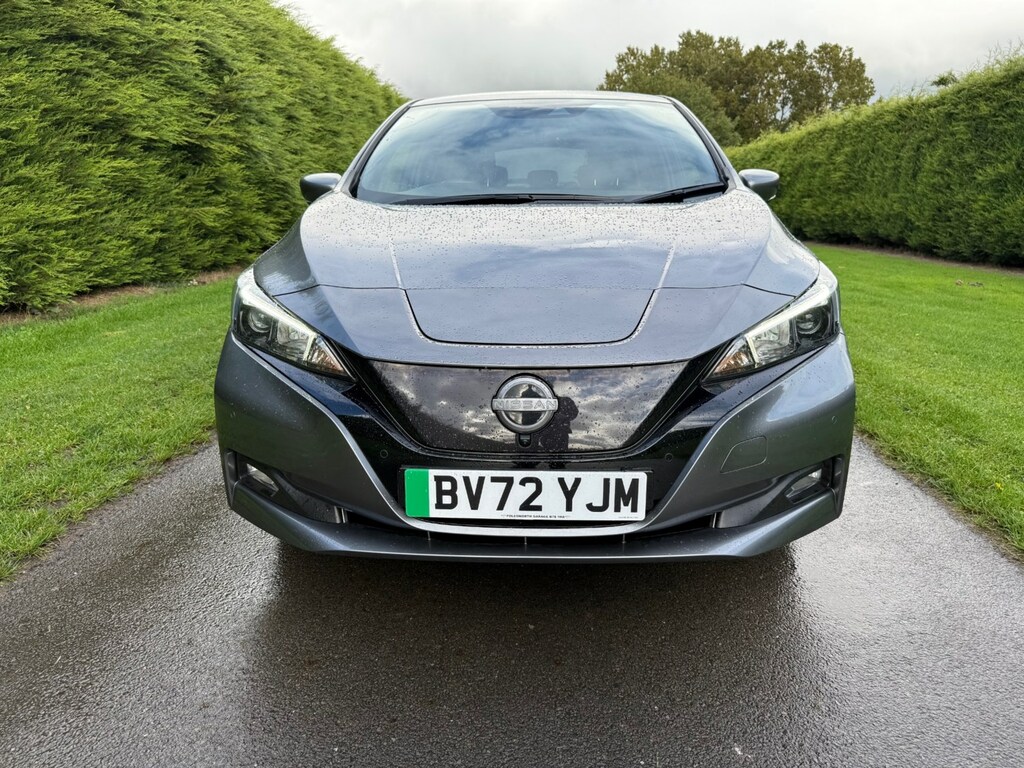 Nissan Leaf 160Kw E N-connecta 59Kwh BV72YJM #2