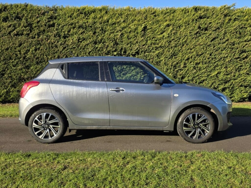 Suzuki Swift 1.2 Dualjet 83 12V Hybrid Sz-l BG24YCW #4