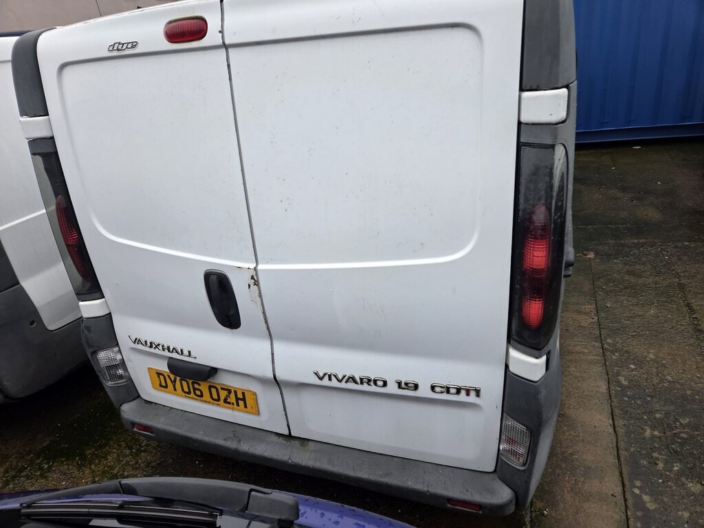 Vauxhall Vivaro 1.9Cdti 100Ps Van 2.9T #6