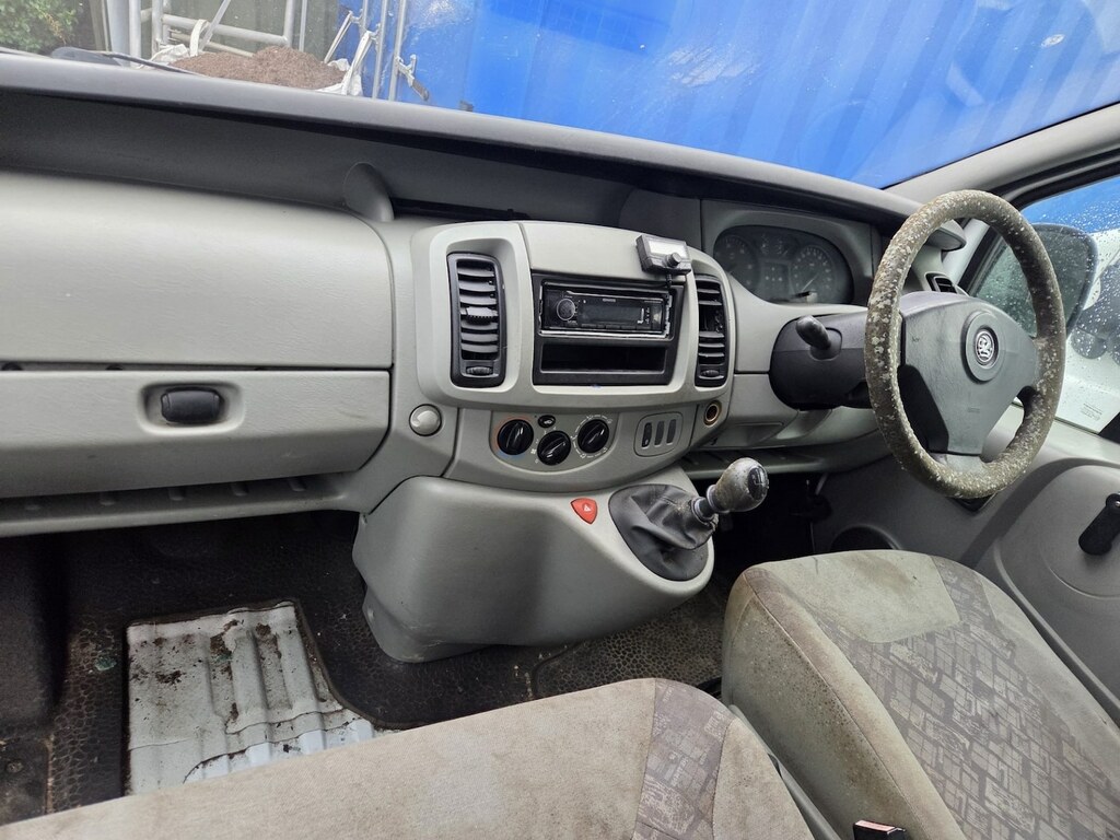 Vauxhall Vivaro Van 1.9 Dti Two Berth Camper Van 200554 Grey #12