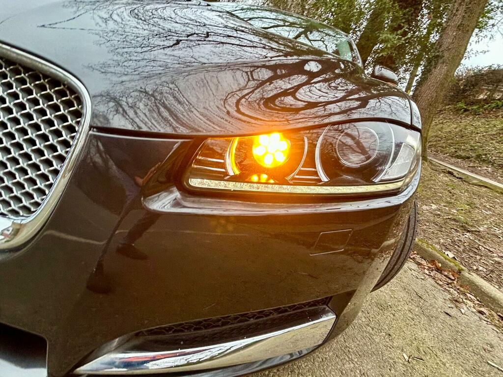 Jaguar XF Saloon 3.0 D V6 240Luxuryonly73k-xenons-nav-btd MT63NUC Grey #5