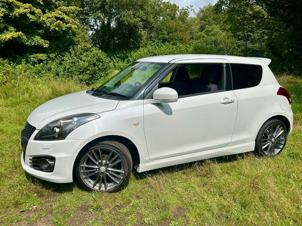 Suzuki Swift Hatchback 1.6Sport1owner-7suzuki Svs-xenons-nav CT16ERK White #3