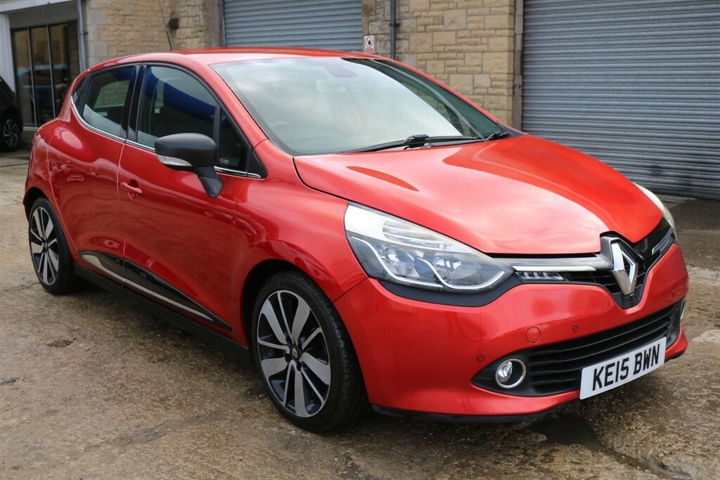 Renault Clio 1.5 Dci Dynamique S Medianav Euro 5 Ss Red
