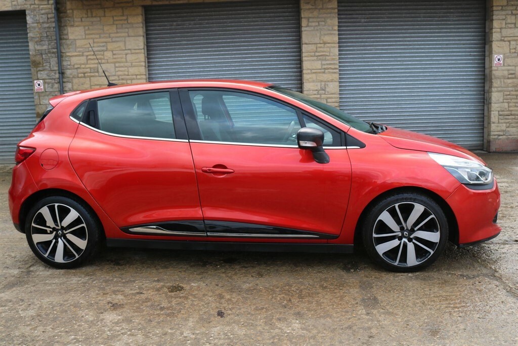 Renault Clio 1.5 Dci Dynamique S Medianav Euro 5 Ss KE15BWN Red #4