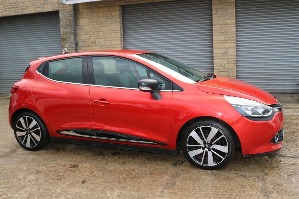 Renault Clio 1.5 Dci Dynamique S Medianav Euro 5 Ss KE15BWN Red #3