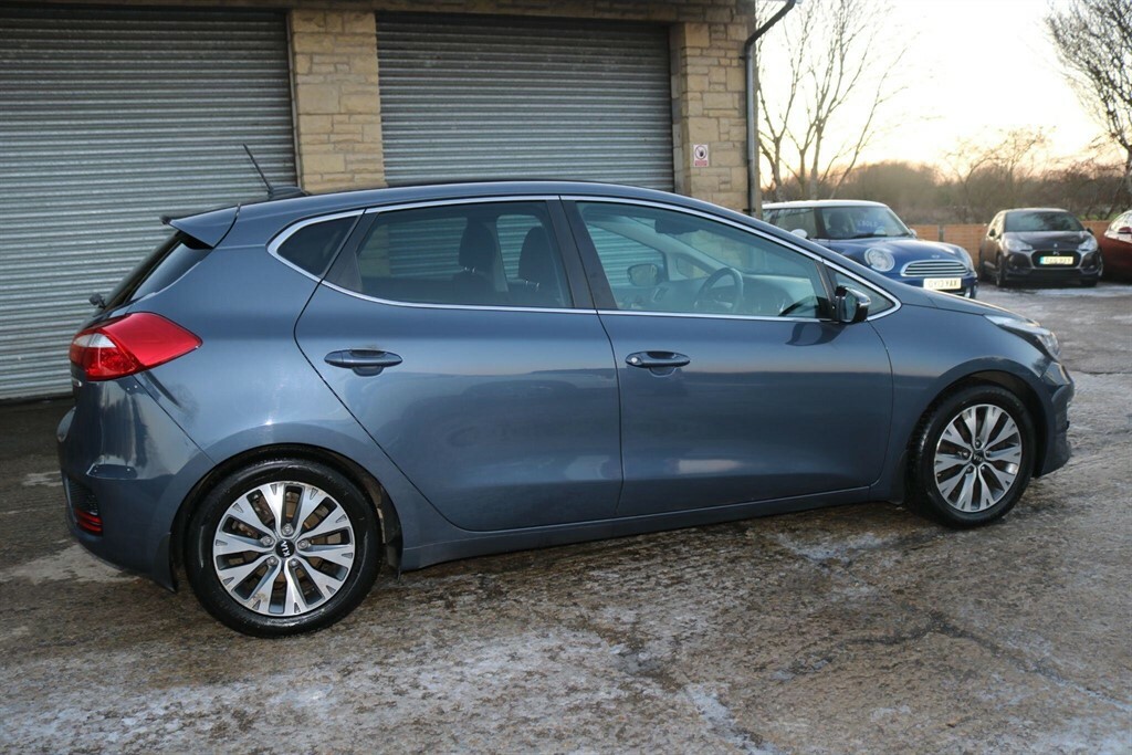 Kia Ceed 1.6 Crdi 3 Euro 6 Ss LJ66YOD Blue #5