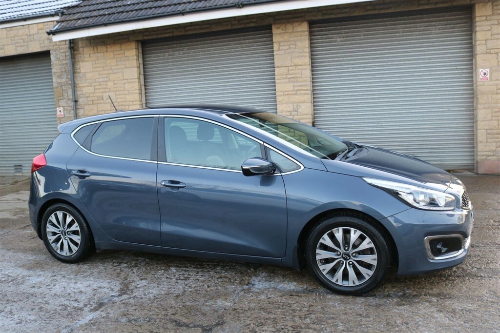 Kia Ceed 1.6 Crdi 3 Euro 6 Ss LJ66YOD Blue #3
