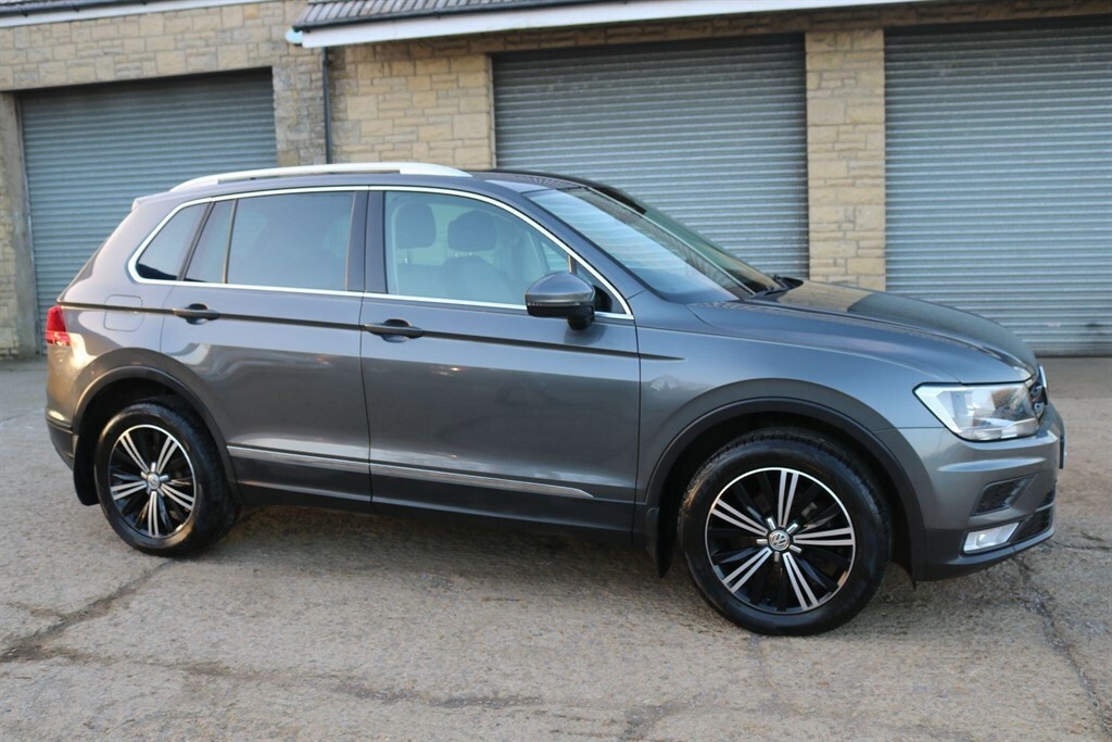Volkswagen Tiguan 2.0 Tdi Bluemotion Tech Se Navigation Dsg 4Motion RE17OEJ Grey #3