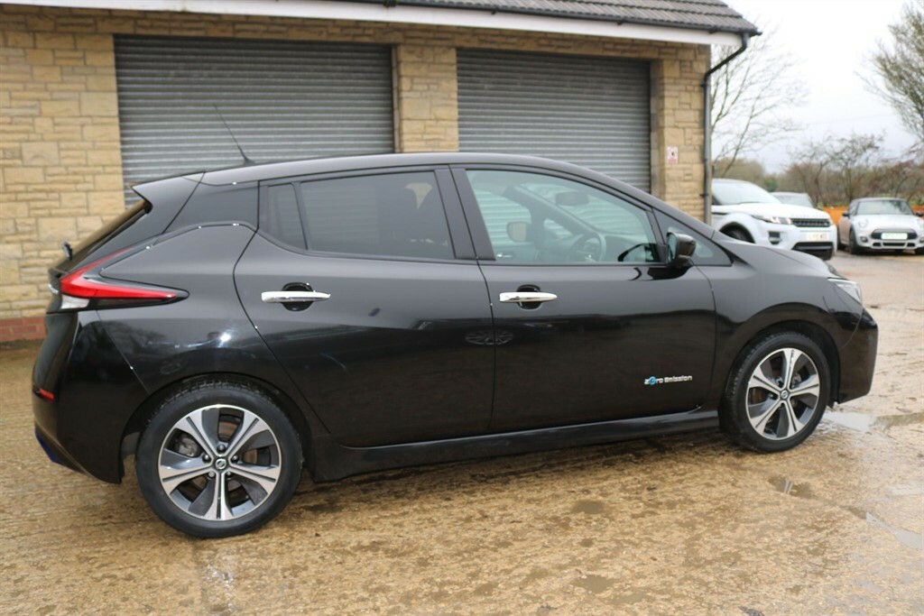 Nissan Leaf 40Kwh 2.Zero Black #5